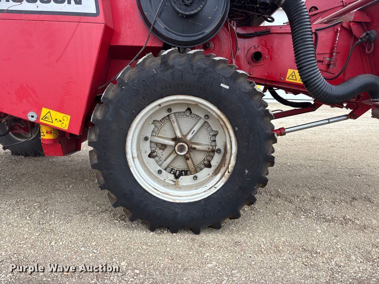 image for item FC1582 1997 Massey Ferguson 8XP combine