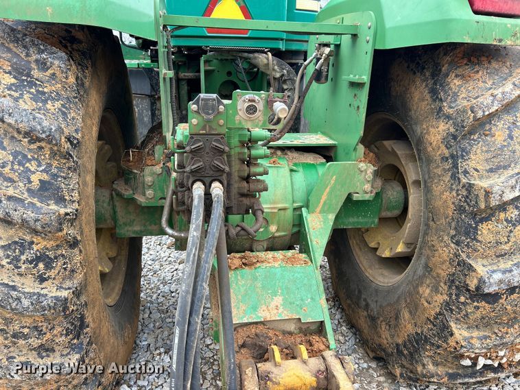image for item FC5035 2002 John Deere 9420 4WD tractor