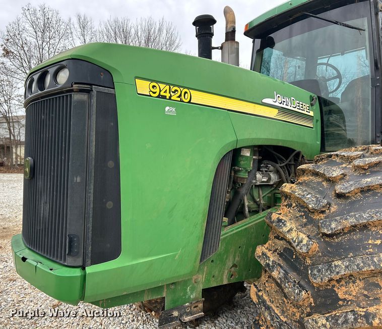 image for item FC5035 2002 John Deere 9420 4WD tractor