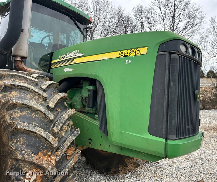image for item FC5035 2002 John Deere 9420 4WD tractor