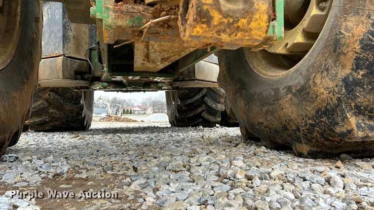 image for item FC5035 2002 John Deere 9420 4WD tractor