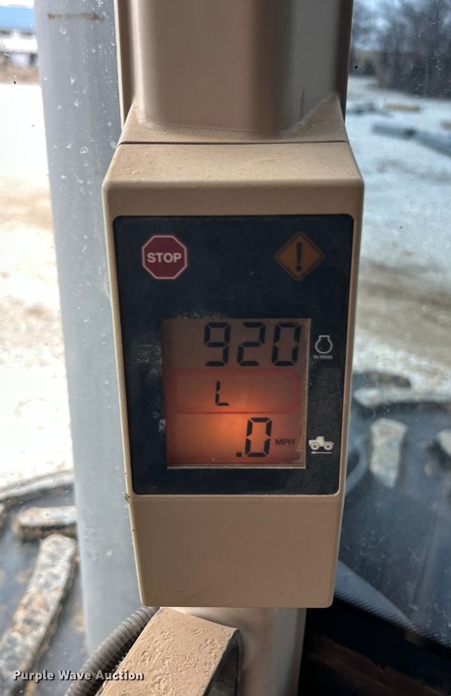 image for item FC5035 2002 John Deere 9420 4WD tractor