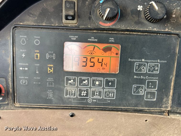 image for item FC5035 2002 John Deere 9420 4WD tractor