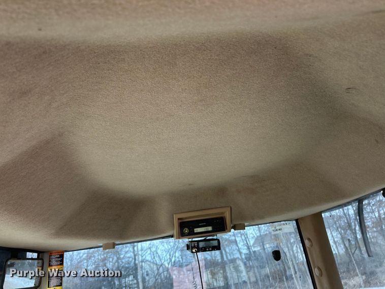 image for item FC5035 2002 John Deere 9420 4WD tractor