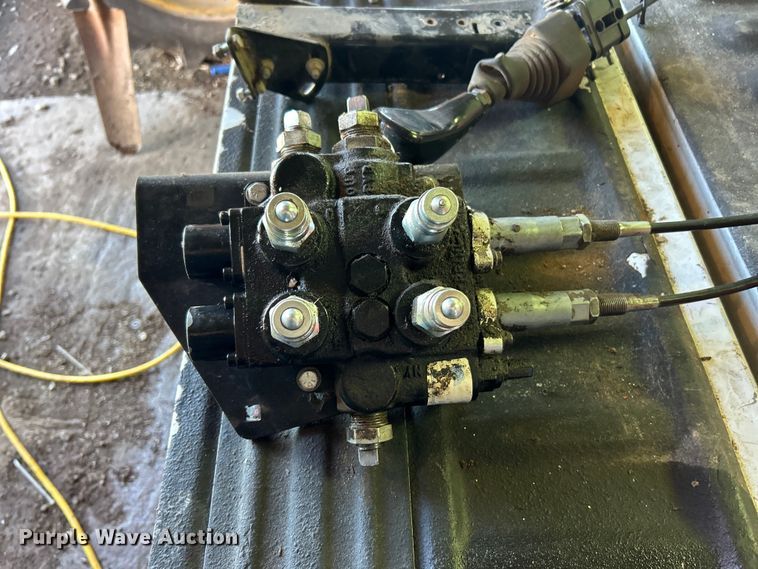 image for item FC5039 Tractor attachments