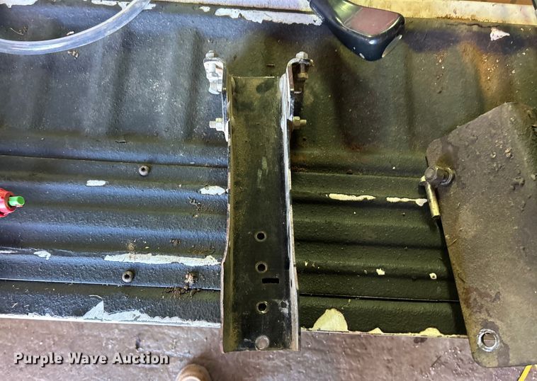 image for item FC5039 Tractor attachments