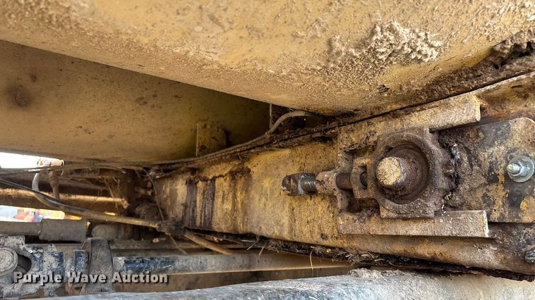 image for item FG0071 1989 Ford L8000 feed mixer truck