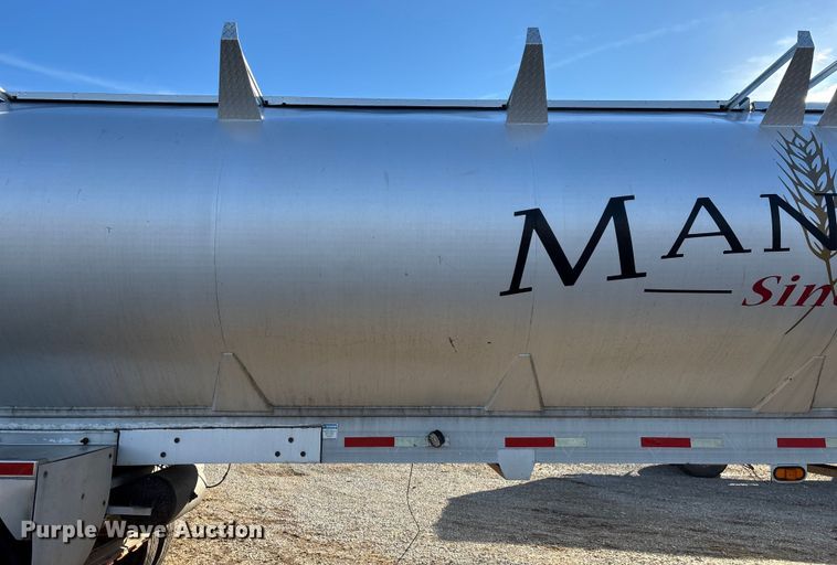 image for item FG0072 1996 CEI Pacer AT35L feed delivery trailer