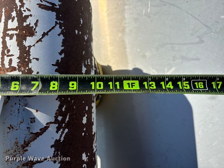 image for item FG0072 1996 CEI Pacer AT35L feed delivery trailer