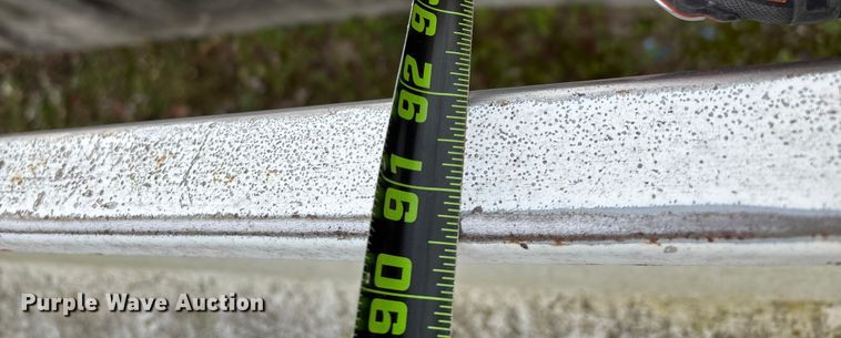 image for item FG0075 Willmar 500 spreader