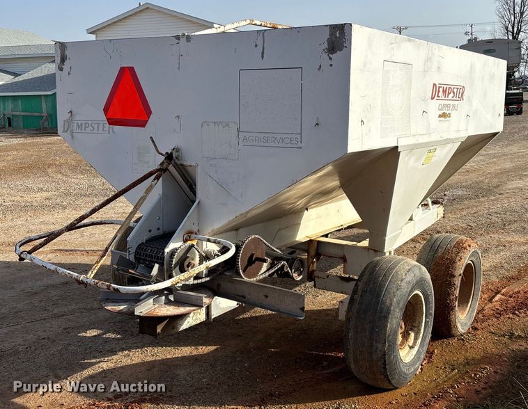 image for item FG0086 Dempster Clipper-200S spreader