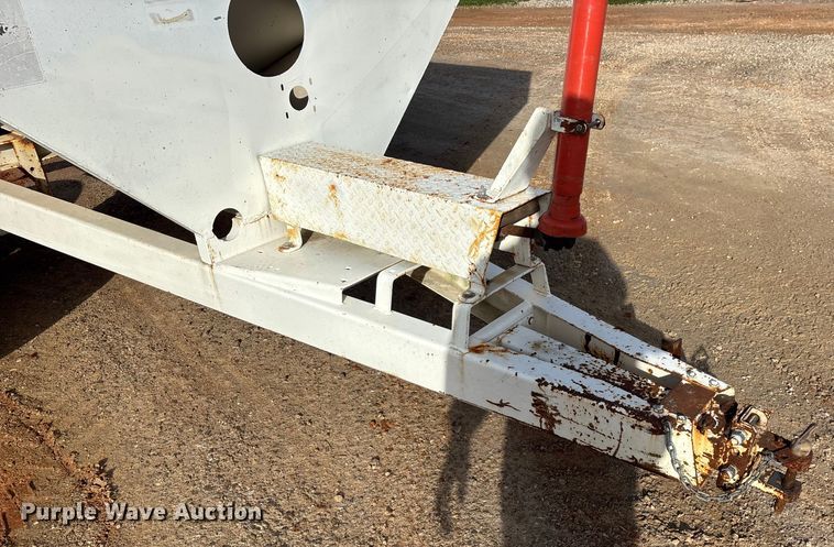 image for item FG0086 Dempster Clipper-200S spreader