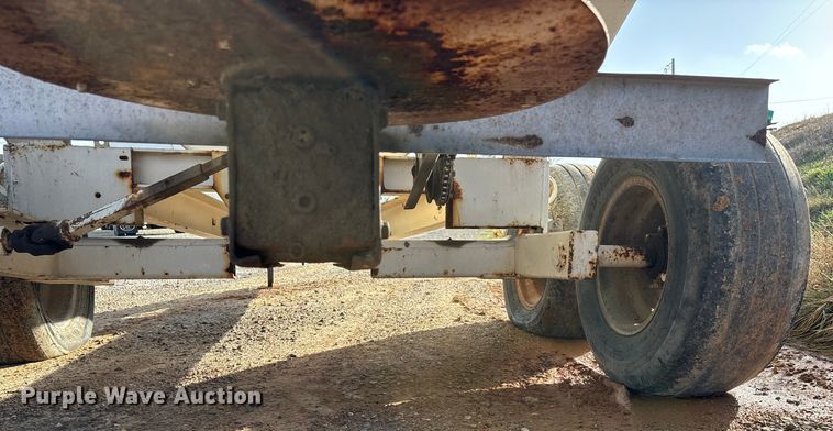 image for item FG0086 Dempster Clipper-200S spreader