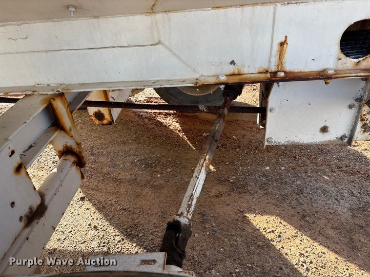 image for item FG0086 Dempster Clipper-200S spreader