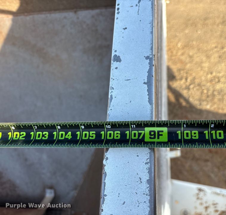 image for item FG0086 Dempster Clipper-200S spreader