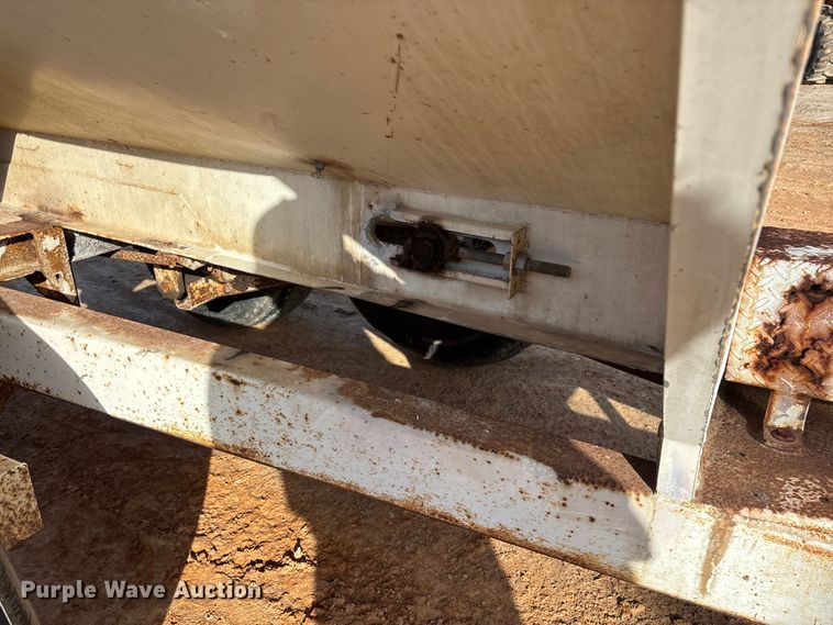 image for item FG0087 Dempster Clipper-200S spreader