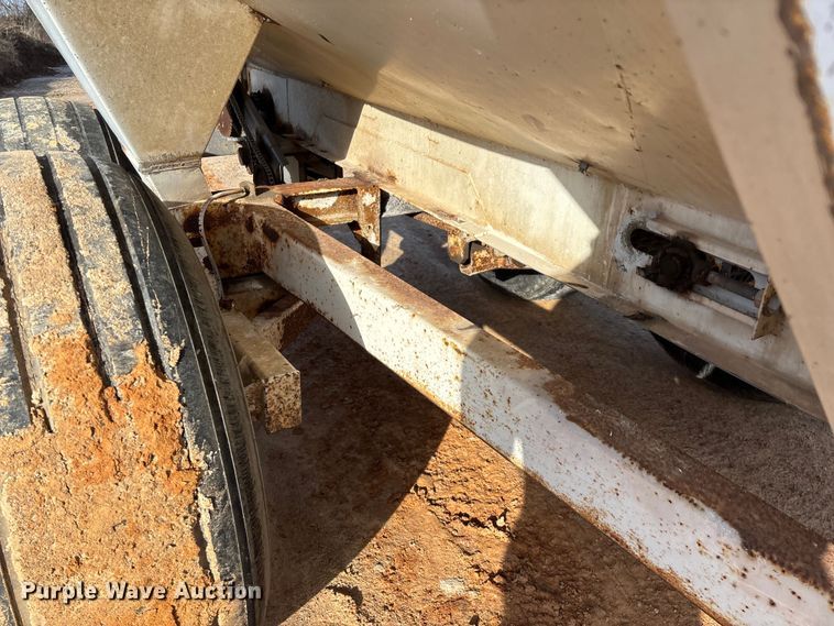 image for item FG0087 Dempster Clipper-200S spreader