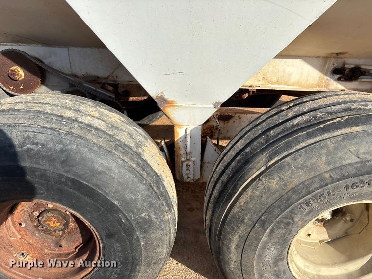 image for item FG0087 Dempster Clipper-200S spreader