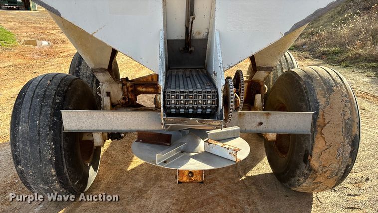 image for item FG0087 Dempster Clipper-200S spreader