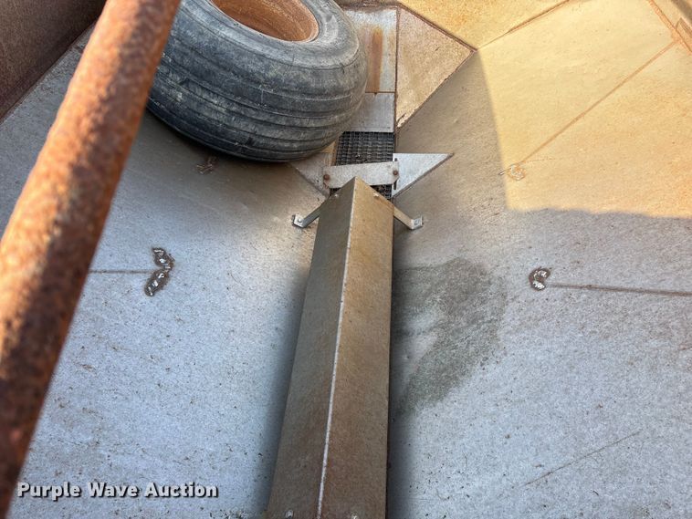 image for item FG0087 Dempster Clipper-200S spreader