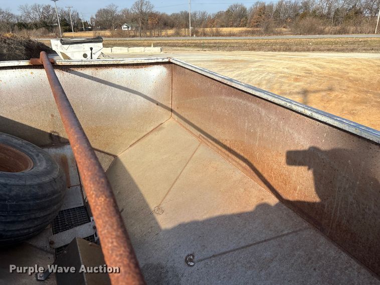 image for item FG0087 Dempster Clipper-200S spreader