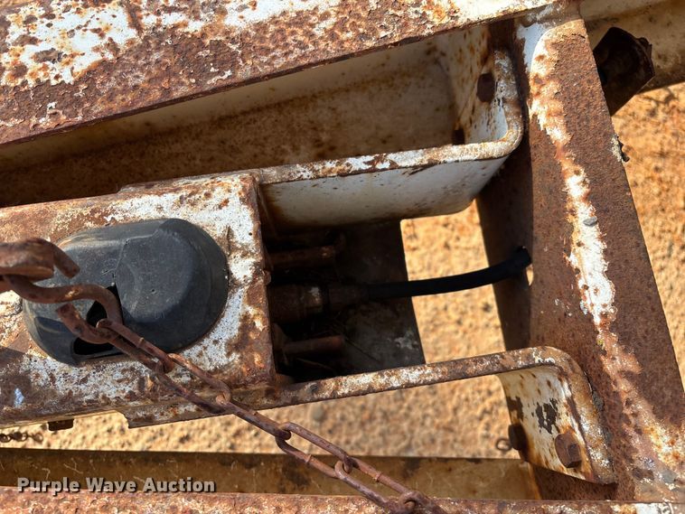 image for item FG0087 Dempster Clipper-200S spreader