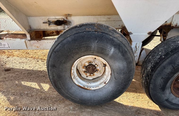 image for item FG0087 Dempster Clipper-200S spreader