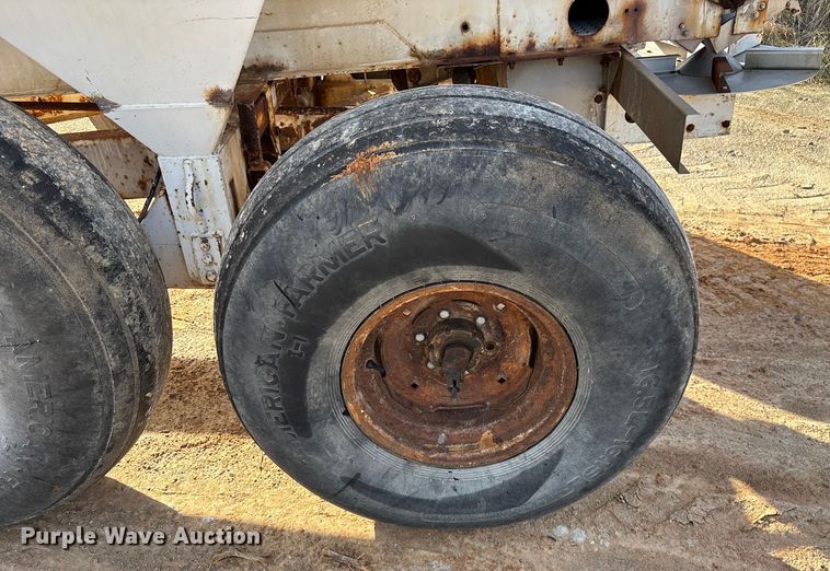 image for item FG0087 Dempster Clipper-200S spreader