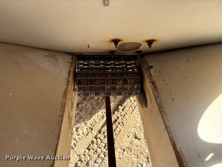 image for item FG0088 Dempster Clipper - 200S spreader