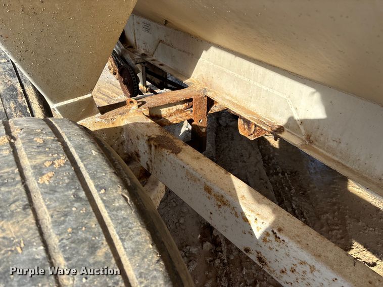 image for item FG0088 Dempster Clipper - 200S spreader