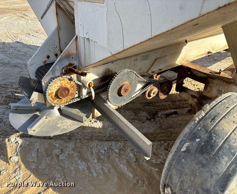 image for item FG0088 Dempster Clipper - 200S spreader