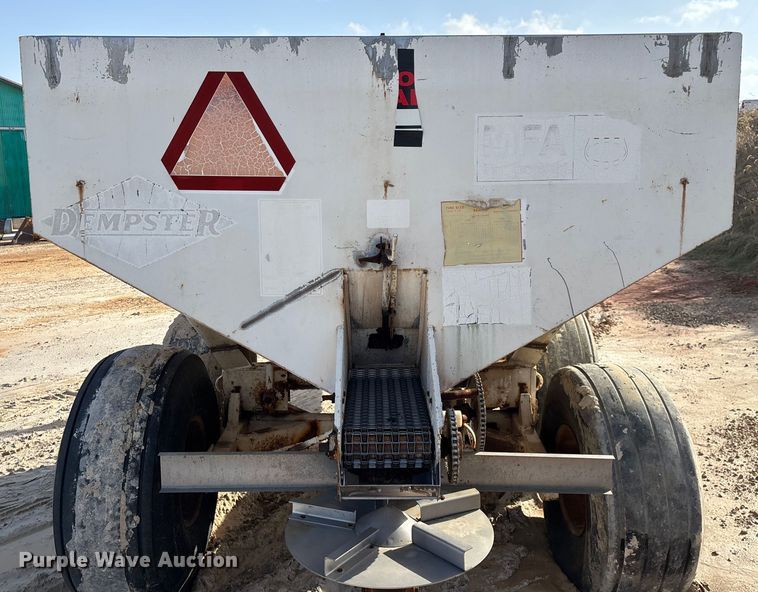 image for item FG0088 Dempster Clipper - 200S spreader