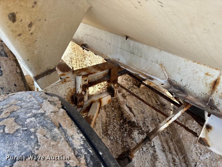 image for item FG0088 Dempster Clipper - 200S spreader