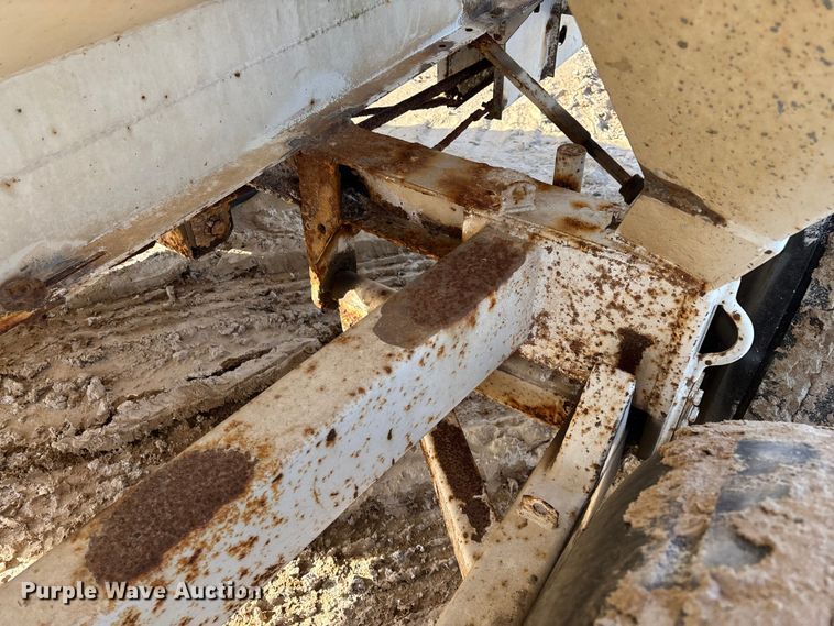 image for item FG0088 Dempster Clipper - 200S spreader