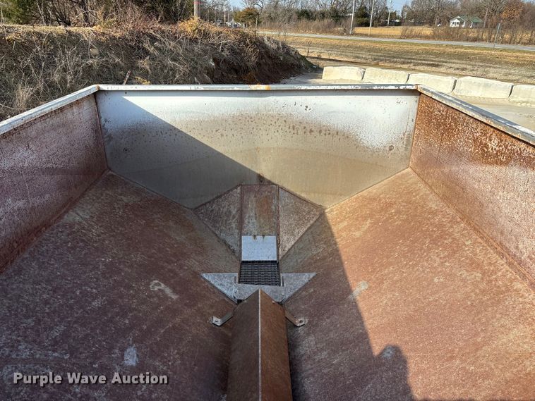 image for item FG0088 Dempster Clipper - 200S spreader