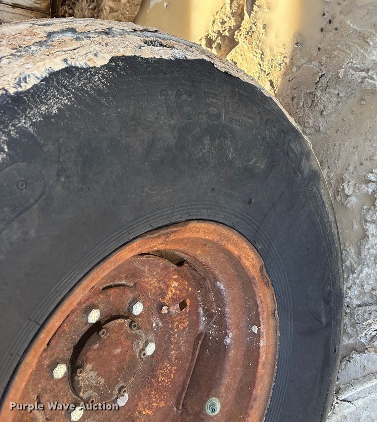 image for item FG0088 Dempster Clipper - 200S spreader