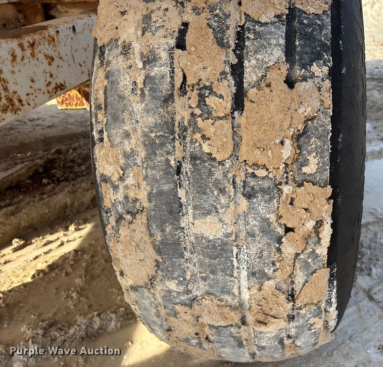 image for item FG0088 Dempster Clipper - 200S spreader