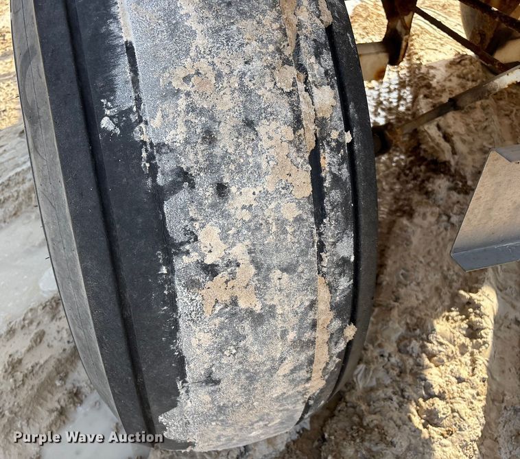 image for item FG0088 Dempster Clipper - 200S spreader