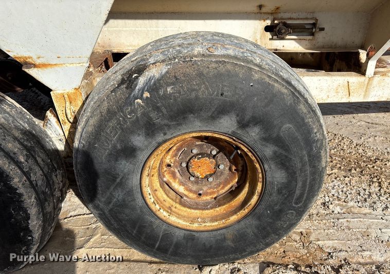 image for item FG0088 Dempster Clipper - 200S spreader