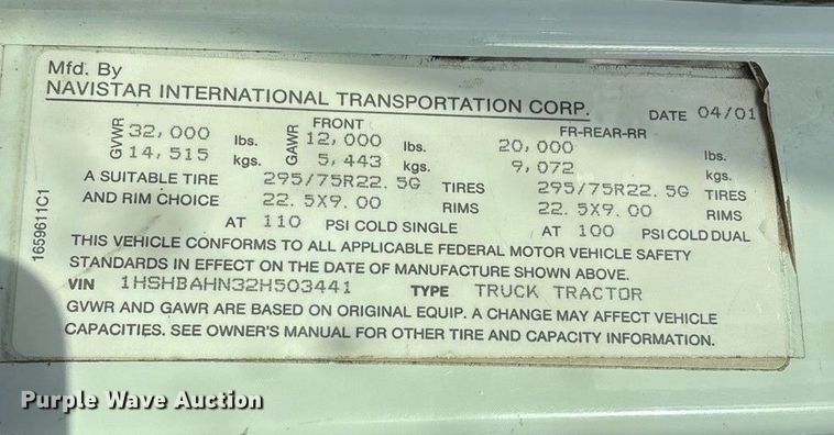 image for item FG0089 2002 International 8100 applicator truck