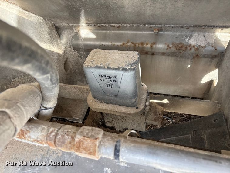 image for item FG0090 Warren applicator bed