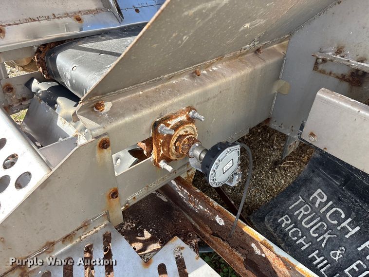 image for item FG0090 Warren applicator bed