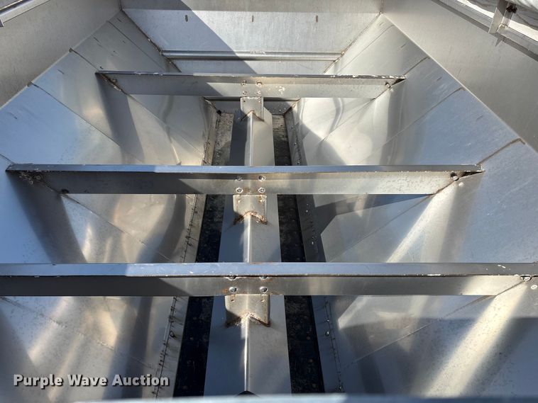 image for item FG0090 Warren applicator bed