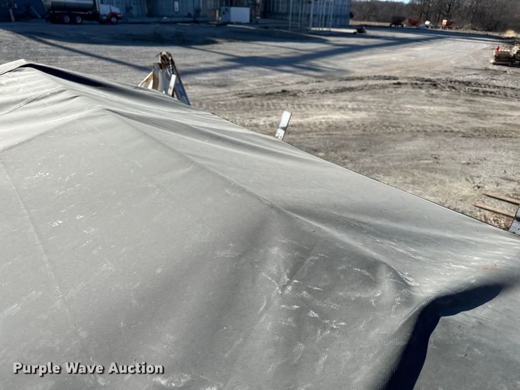 image for item FG2580 2002 Ford F-350 fertilizer delivery truck