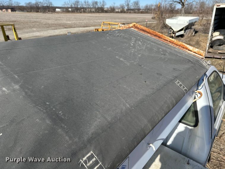 image for item FG2580 2002 Ford F-350 fertilizer delivery truck