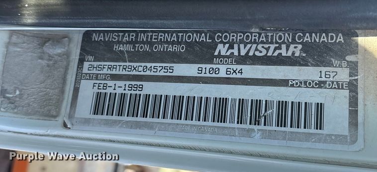 image for item FG2589 1999 International 9100 fertilizer delivery truck