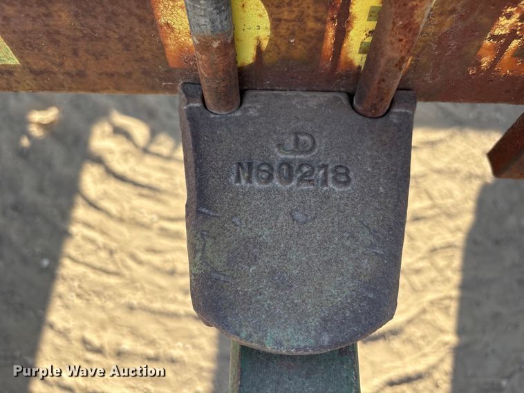 image for item FG2670 John Deere 1600 chisel