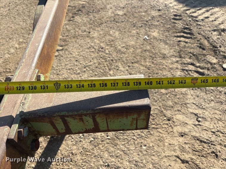 image for item FG2670 John Deere 1600 chisel