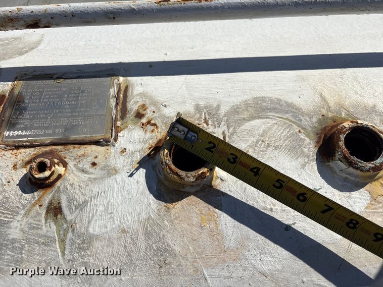 image for item FI0130 (2) anhydrous tanks