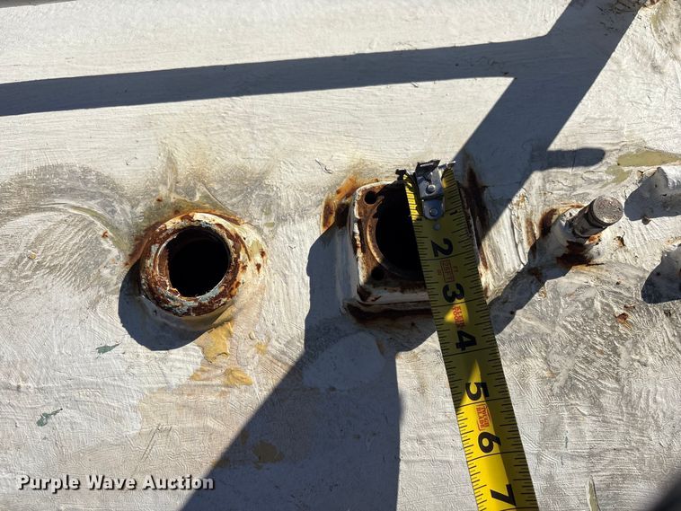 image for item FI0130 (2) anhydrous tanks